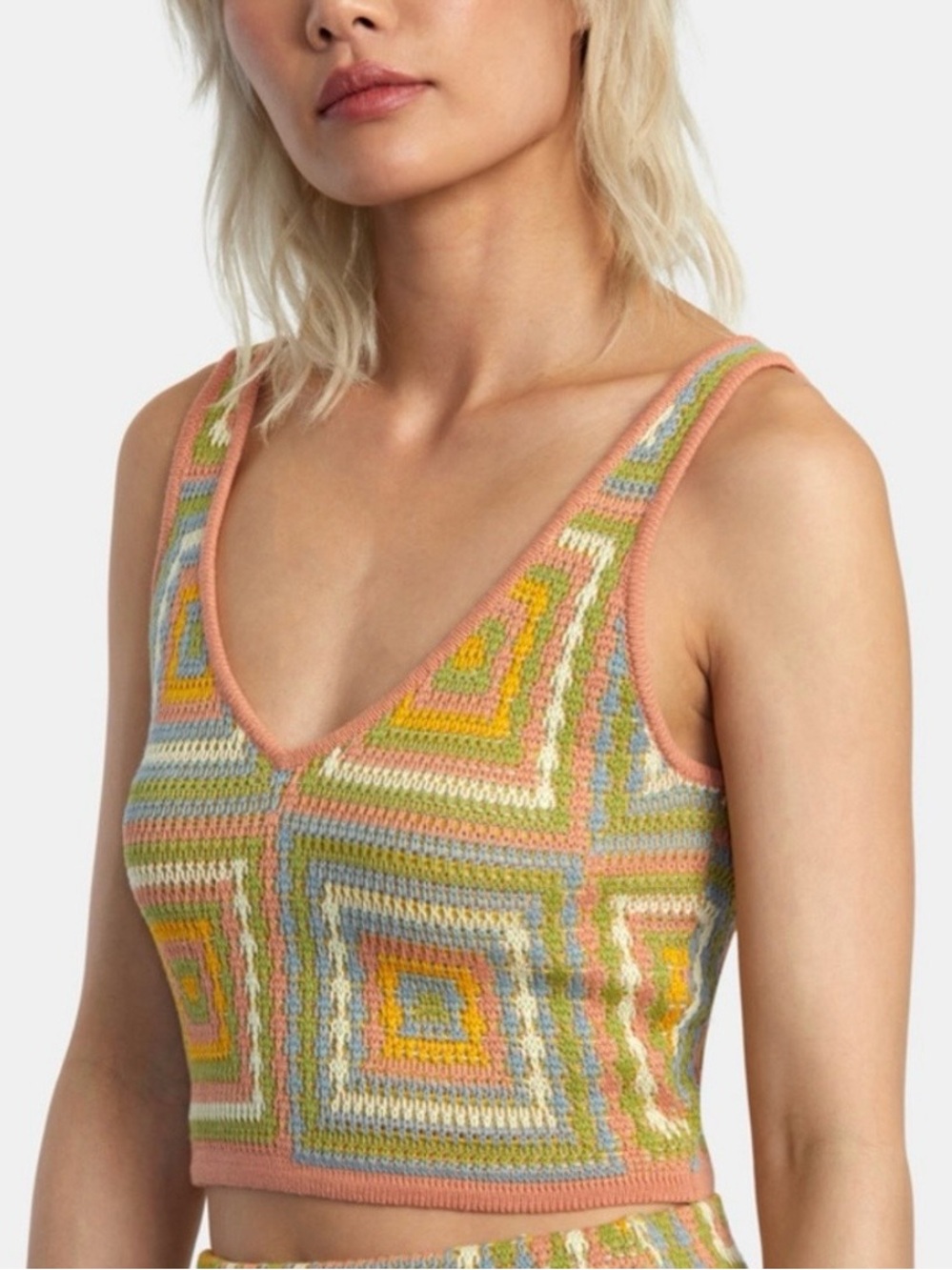 RVCA Shadow Box Sweater Top Guava - Picture 2 of 4